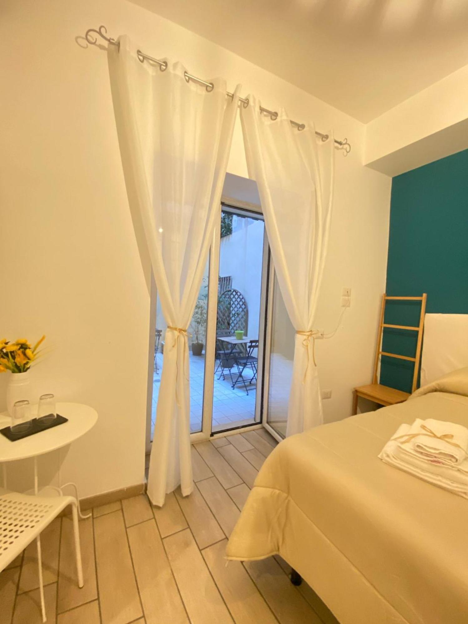 B&B Napoli Duomo Экстерьер фото